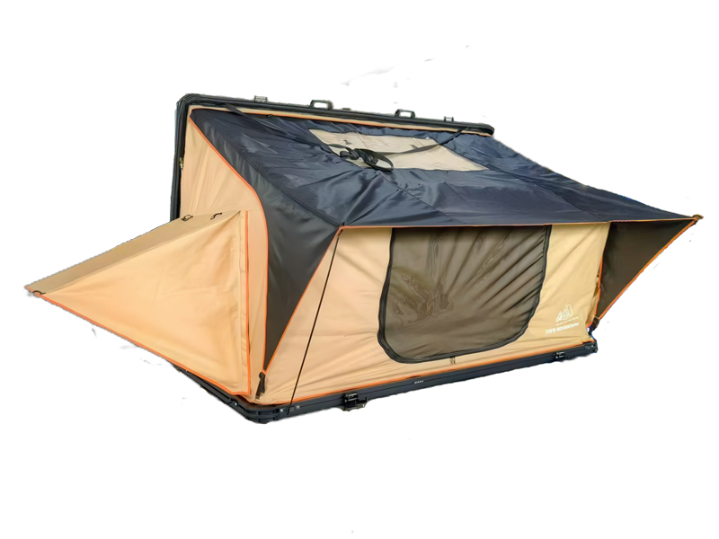 La carpa del techo se abre desde el lateral; el nuevo diseño plegable 